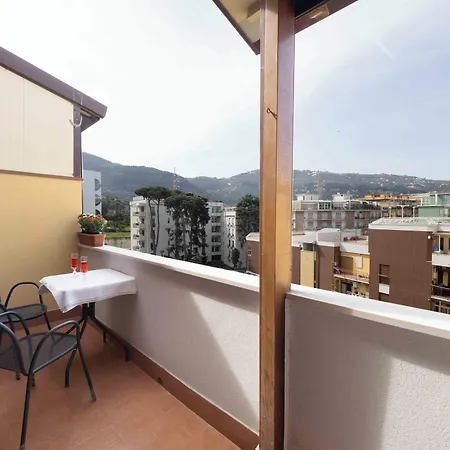 Mayor House Center Apartment *