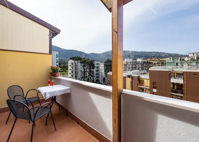 Mayor House Center * Sorrento