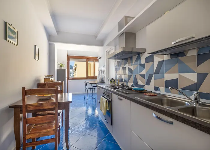 Apartament Mayor House Center