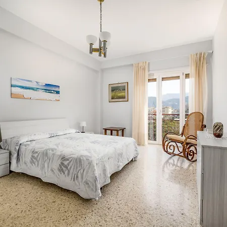 Mayor House Center Διαμέρισμα *