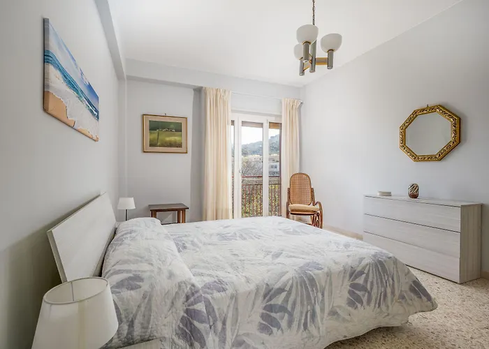 Mayor House Center * Sorrento